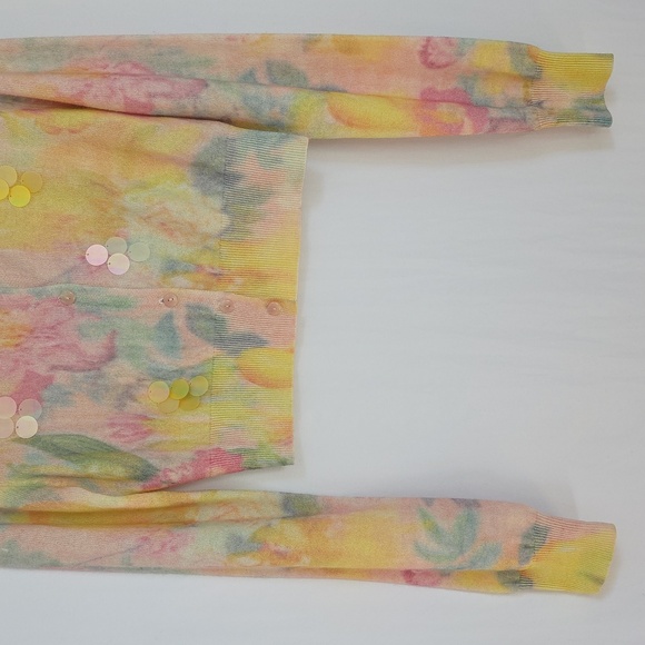 Le Superbe Pastel Crop Button Up Sweater with Large Sequin Accents.  Size Small - Picture 3 of 9
